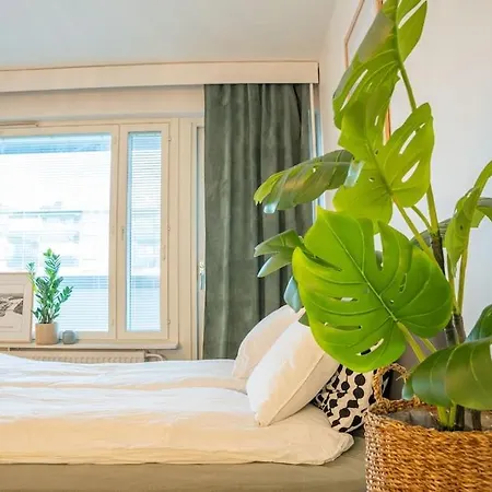 Arctic Downtown Dream: Cozy Appartement